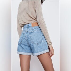 ZARA Woman’s High Rise Denim Shorts Size 0